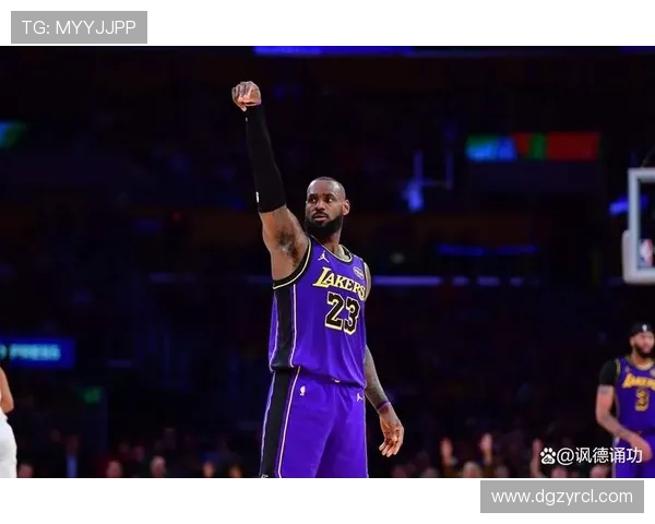 布朗惊天暴扣引领3月11日NBA精彩五大瞬间回顾 布朗惊天暴扣引领3月11日NBA精彩五大瞬间回顾